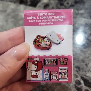 Miniverse Make It Mini Food Hello Kitty Bento Box